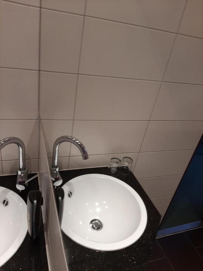 Hotel Landgasthof Frankenstern Goessweinstein Buitenkant foto