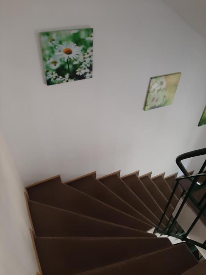 Hotel Landgasthof Frankenstern Goessweinstein Buitenkant foto